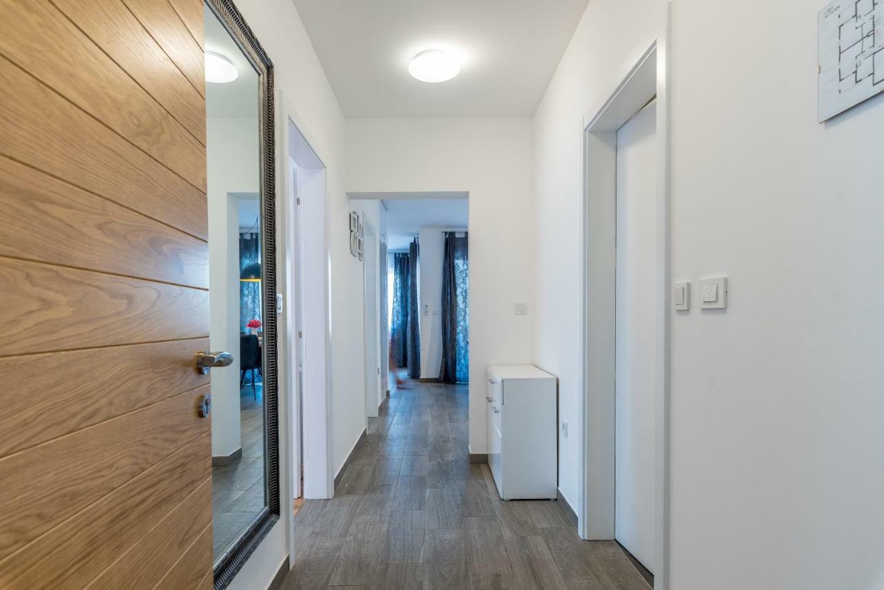 Villa Anja 1St Floor Перой Экстерьер фото
