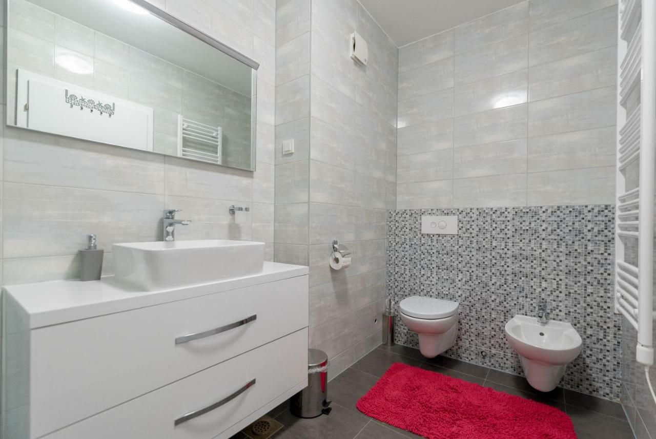 Villa Anja 1St Floor Перой Экстерьер фото