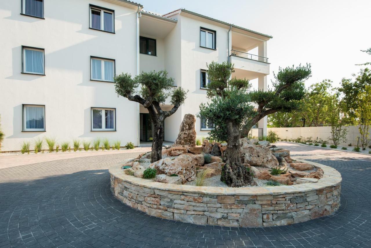 Villa Anja 1St Floor Перой Экстерьер фото
