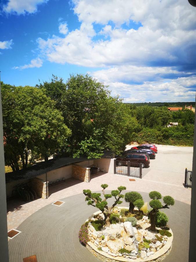 Villa Anja 1St Floor Перой Экстерьер фото