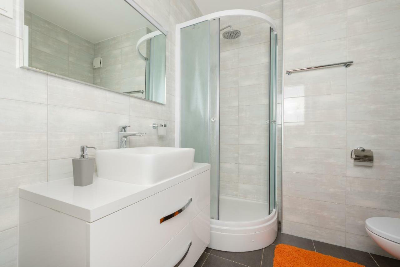 Villa Anja 1St Floor Перой Экстерьер фото