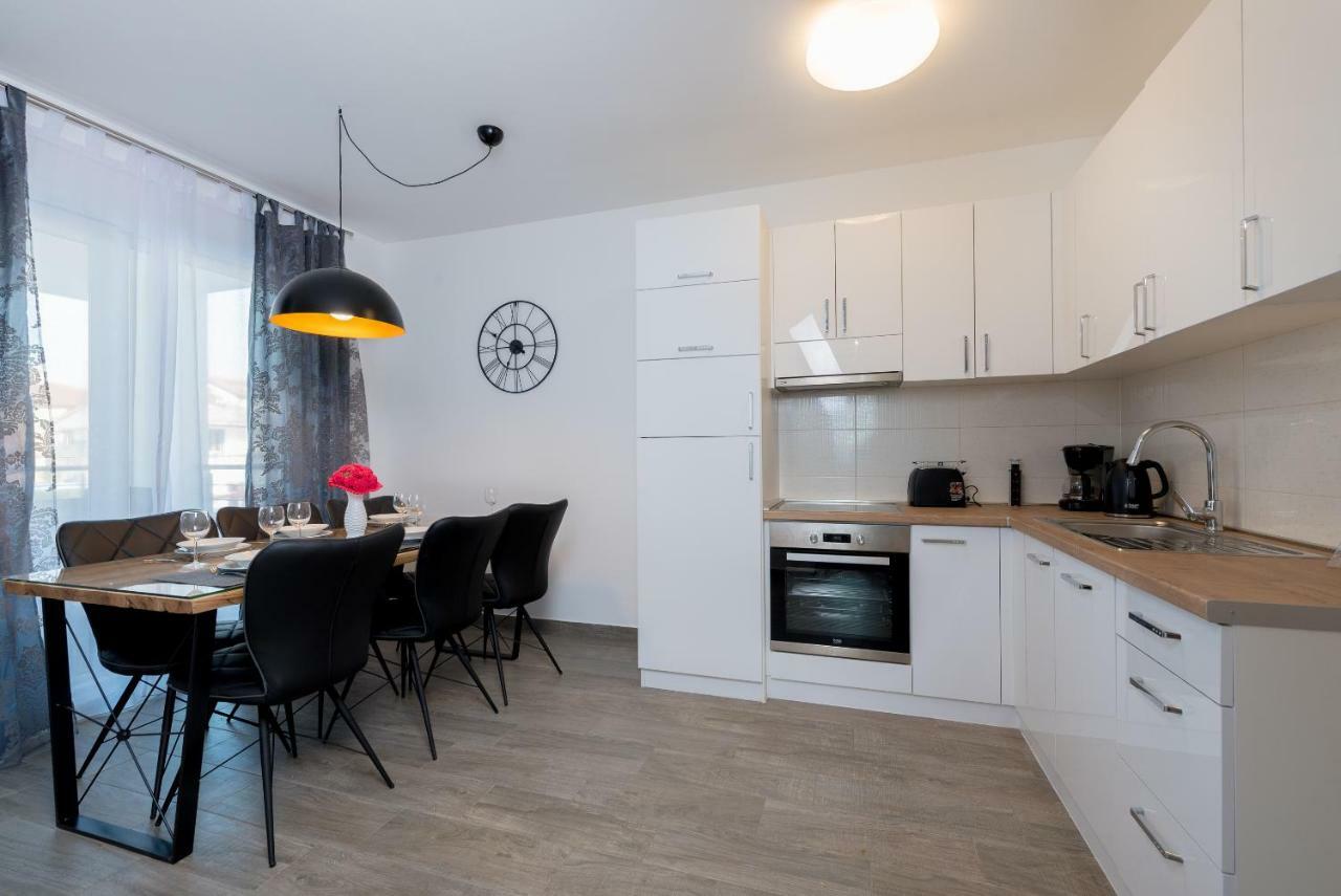 Villa Anja 1St Floor Перой Экстерьер фото